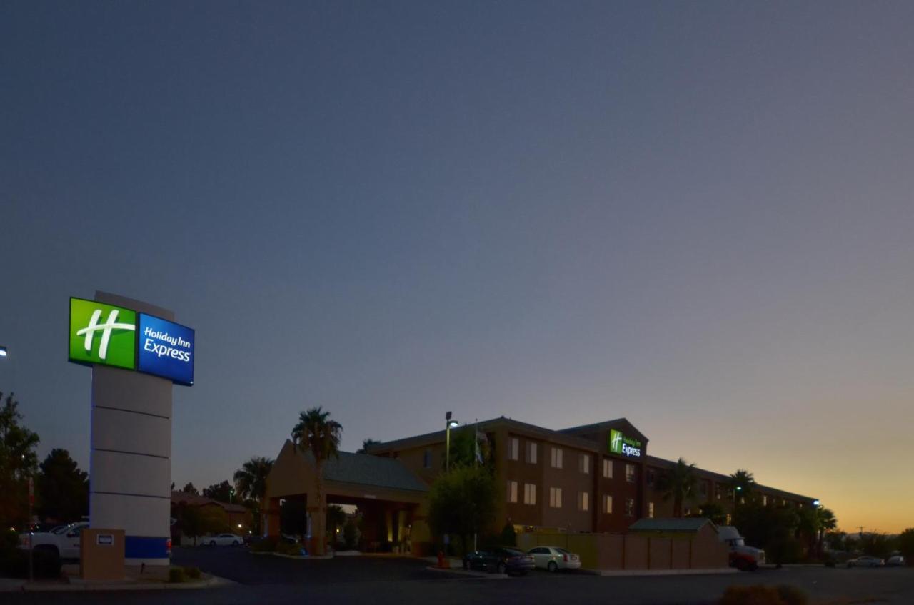 Holiday Inn Express Las Vegas-Nellis By Ihg Εξωτερικό φωτογραφία
