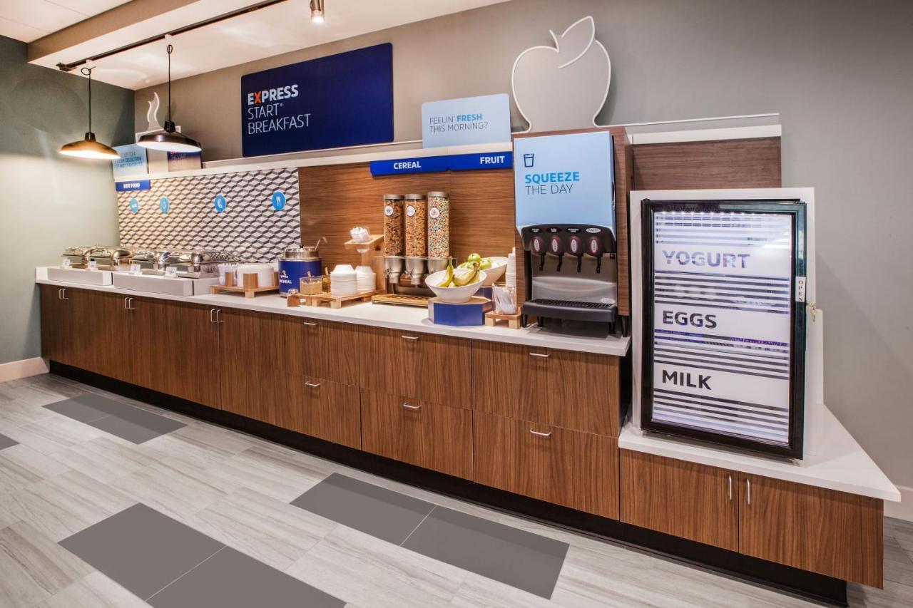 Holiday Inn Express Las Vegas-Nellis By Ihg Εξωτερικό φωτογραφία